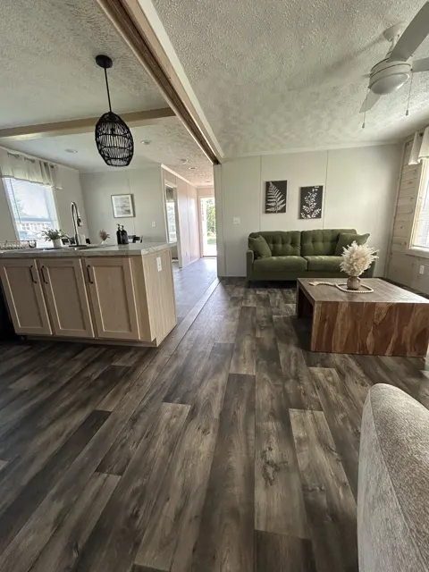Bungalow display home interior, photo 9