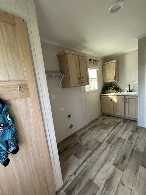 Ramsey display home interior, photo 5