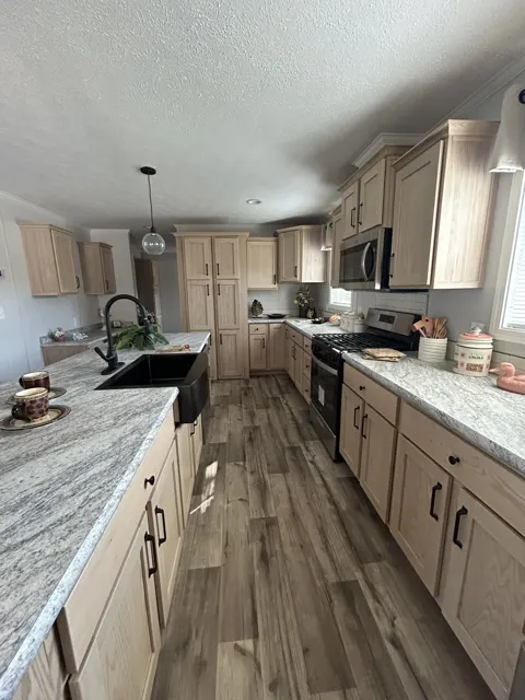 Ramsey display home interior, photo 9