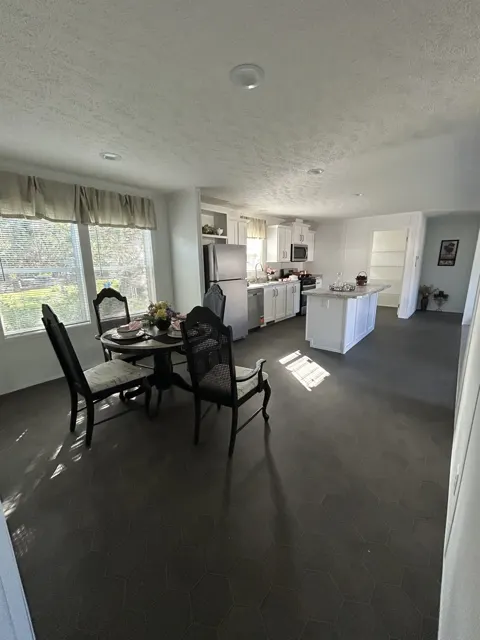 Super Bee display home interior, photo 4